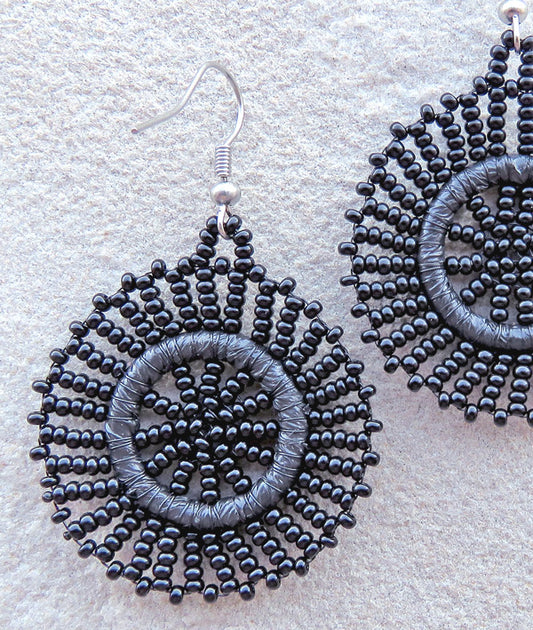 Circle Earrings Black