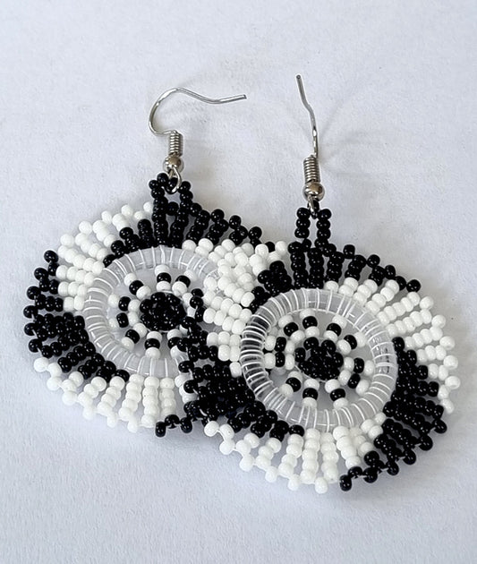 Circle Earrings Black White